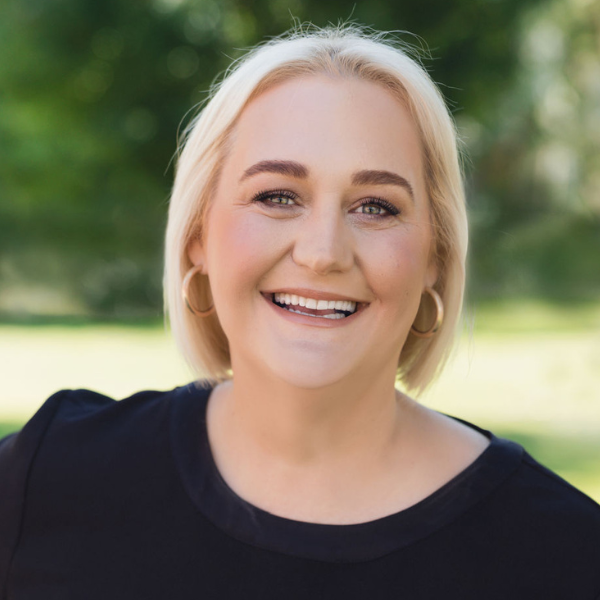 Sarah Barney, Residential Sales Representative Elders Real Estate